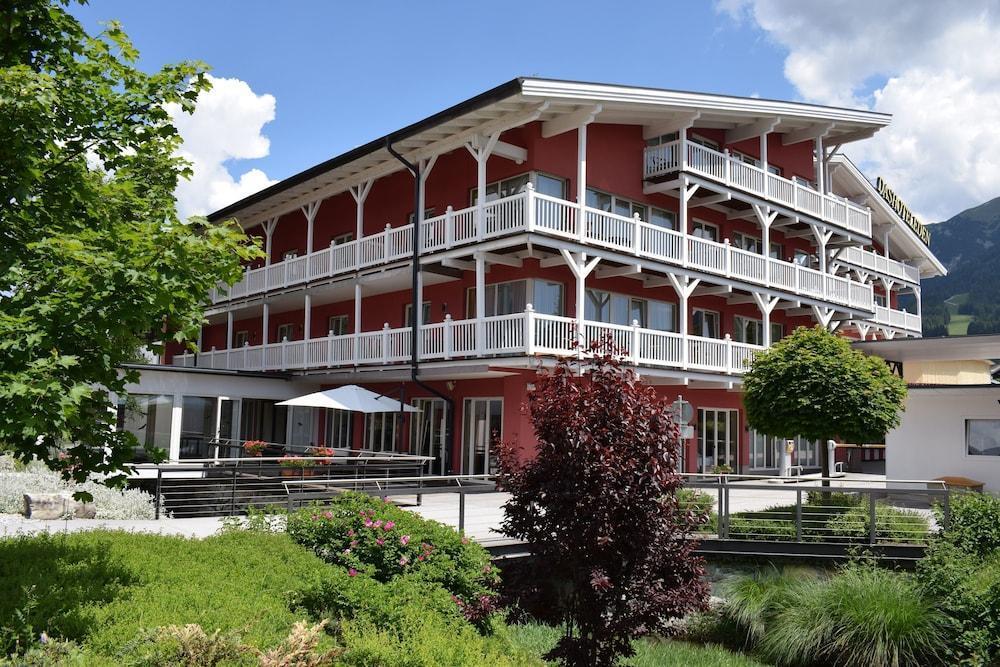 Das Hotel Eden - Das Aktiv- & Wohlfuehlhotel In Tirol Auf 1200M Hoehe Seefeld in Tirol Ngoại thất bức ảnh